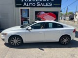 Used 2018 Volvo S60 T5 Inscription Platinum image 2