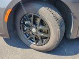 Used 2023 Chrysler Pacifica Touring-L image 3