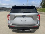 Certified 2022 Ford Explorer XLT w/ Equipment Group 202A image 3
