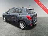 Used 2022 Chevrolet Trax LT w/ LT Convenience Package image 4