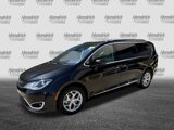 Used 2018 Chrysler Pacifica Touring-L Plus w/ Tire & Wheel Group image 5
