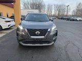 Used 2021 Nissan Rogue SV image 2