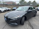 Certified 2023 Hyundai Elantra SEL w/ Preferred Accessory Package image 3