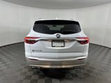 Used 2020 Buick Enclave Essence image 4