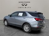 Used 2023 Chevrolet Equinox LT image 2