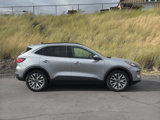 Used 2022 Ford Escape Titanium image 2