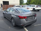 Used 2024 Nissan Altima 2.5 SV image 6