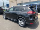 Used 2018 Nissan Rogue SV image 5