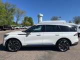 Used 2020 Lincoln Aviator Reserve w/ Equipment Group 202A image 2