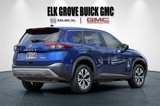 Used 2023 Nissan Rogue SV image 4