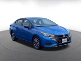 Used 2023 Nissan Versa SV image 3