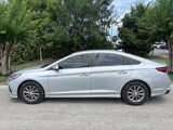 Used 2019 Hyundai Sonata SE image 3