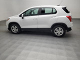 Used 2017 Chevrolet Trax LS image 3