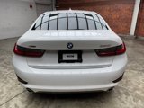 Certified 2022 BMW 330i xDrive Sedan w/ Driving Assistance Package image 4