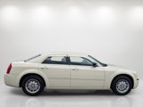 Used 2007 Chrysler 300 image 4