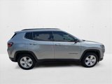 Used 2022 Jeep Compass Latitude image 4