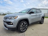 Certified 2023 Jeep Compass Limited image 3