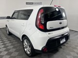 Used 2016 Kia Soul + image 4