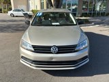 Used 2015 Volkswagen Jetta SE image 3