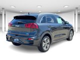 Used 2022 Kia Niro EX image 4
