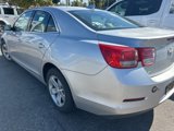 Used 2015 Chevrolet Malibu LT image 2