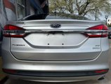 Used 2017 Ford Fusion SE w/ Fusion SE Technology Package image 4
