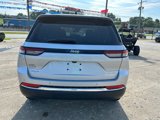 Used 2022 Jeep Grand Cherokee Laredo w/ Luxury Tech Group I image 4