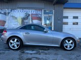 Used 2005 Mercedes-Benz SLK 350 image 2