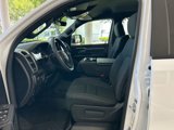 New 2025 RAM 1500 4x4 Crew Cab image 5