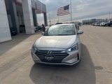 Used 2019 Hyundai Elantra SE image 2