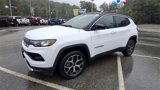 Certified 2025 Jeep Compass Limited image 4