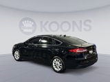 Used 2020 Ford Fusion SE image 4