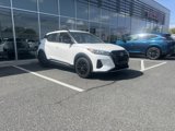 Used 2023 Nissan Kicks SR w/ SR Premium Package image 3