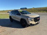 Used 2023 GMC Terrain SLE w/ Driver Convenience Package image 4