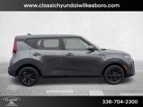 Used 2022 Kia Soul LX w/ Technology Package image 4