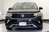 Used 2022 Volkswagen Taos SE image 3