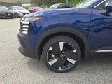 New 2025 Nissan Kicks SR image 4