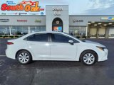 Used 2022 Toyota Corolla LE image 2