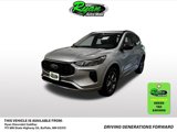 Used 2024 Ford Escape ST-Line image 2