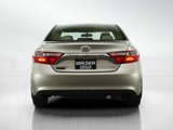 Used 2015 Toyota Camry LE image 4