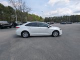 Used 2021 Toyota Corolla LE image 4