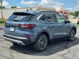 New 2025 Ford Escape SE image 3