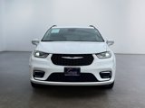 Used 2022 Chrysler Pacifica Touring-L image 2