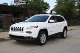 Used 2016 Jeep Cherokee Latitude w/ Cold Weather Group image 2