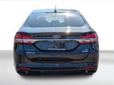 Used 2017 Ford Fusion SE w/ Fusion SE Technology Package image 4