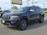 Used 2018 Jeep Grand Cherokee Limited image 3