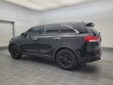 Used 2018 Kia Sorento LX image 3