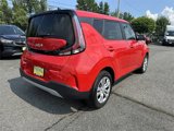 Used 2023 Kia Soul LX image 5