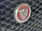 Used 2017 Jaguar XE image 6