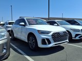 Used 2022 Audi Q5 2.0T Premium w/ Convenience Package image 2